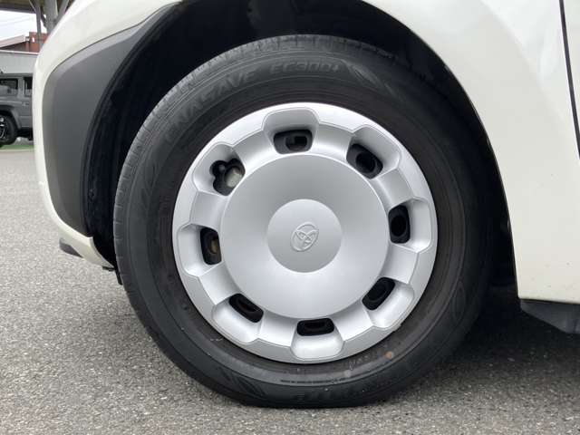 トヨタ シエンタ　ハイブリッド ハイブリッド １．５ Ｇ R4年 (関東) 99