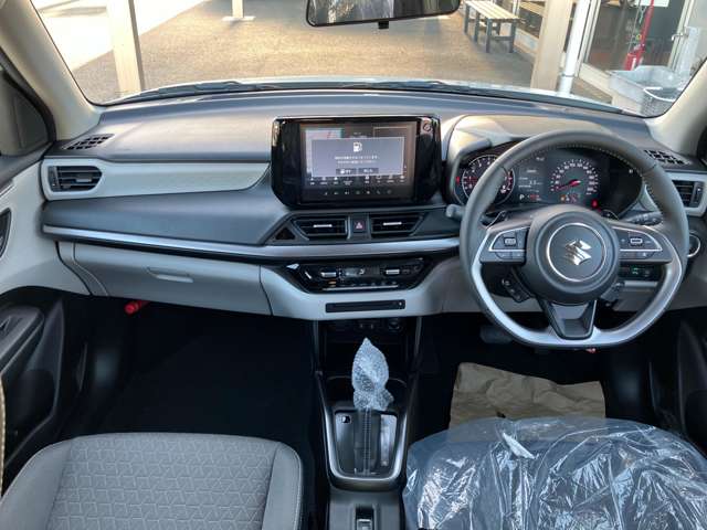 スズキ スイフト １．２ ハイブリッド ＭＺ R8年 (関東) 99