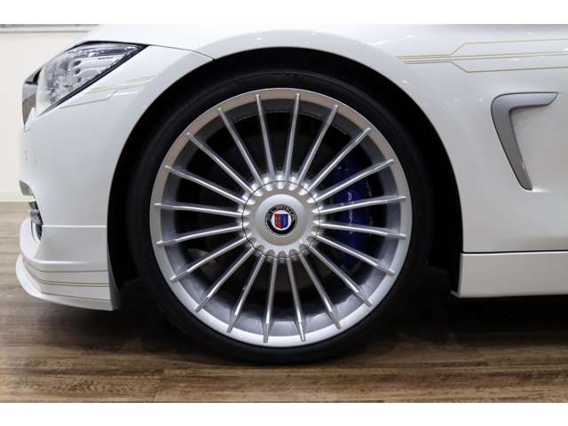 ＢＭＷアルピナ Ｂ４クーペ ビターボ H27年 (関東) 99