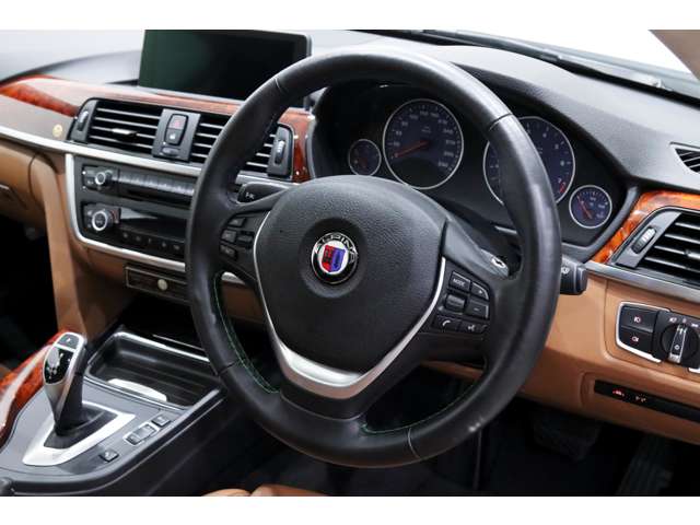 ＢＭＷアルピナ Ｂ４クーペ ビターボ H27年 (関東) 99