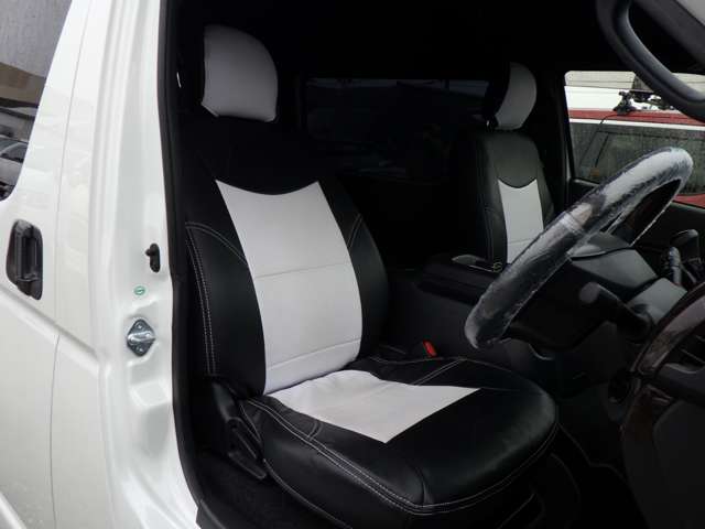 トヨタ ハイエースバン ２．８ スーパーＧＬ ５０ＴＨ アニバーサリーＬＴＤ ワイド ミドルルーフ ロングボディ Ｄターボ R1年 (関東) 99