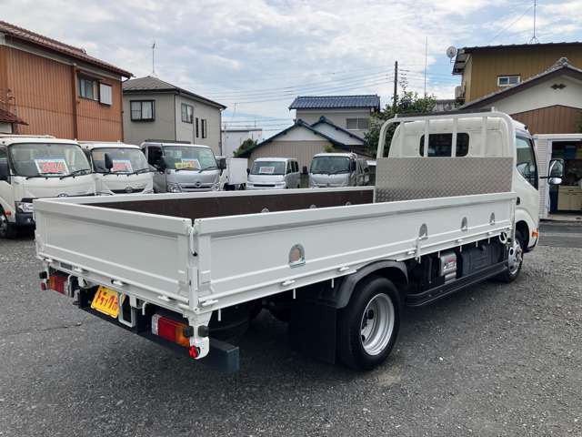 日野自動車 デュトロ 積載２トン R5年 (関東) 99