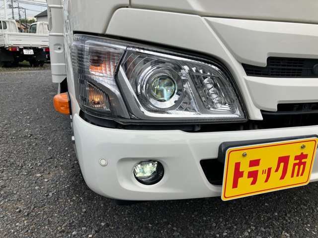 日野自動車 デュトロ 積載２トン R5年 (関東) 99