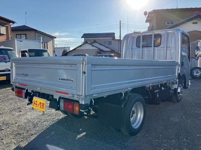 日産 アトラス １．９ フルフラットロー R7年 (関東) 99