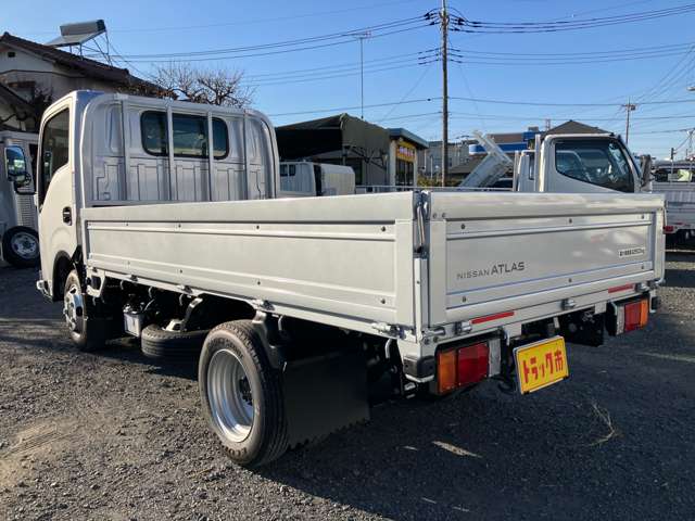 日産 アトラス １．９ フルフラットロー R7年 (関東) 99