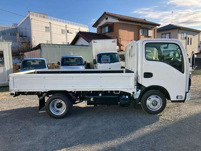 日産 アトラス １．９ フルフラットロー R7年 (関東) 99