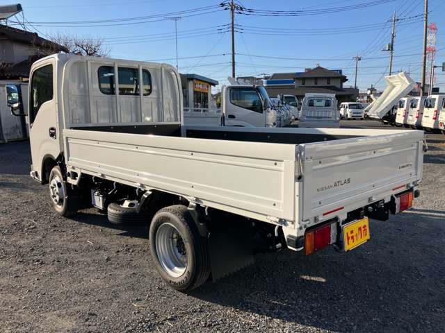 日産 アトラス １．９ フルフラットロー R7年 (関東) 99