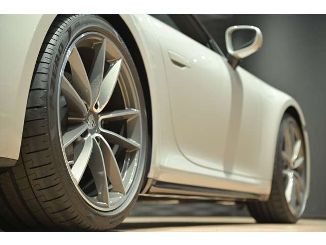 ポルシェ ９１１ タルガ４Ｓ ＰＤＫ R6年 (関東) 99