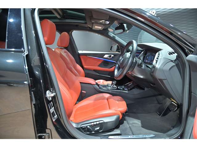 ＢＭＷ １シリーズ １１８Ｄ Ｍスポーツ エディション ジョイ プラス ディーゼルターボ R3年 (関東) 99