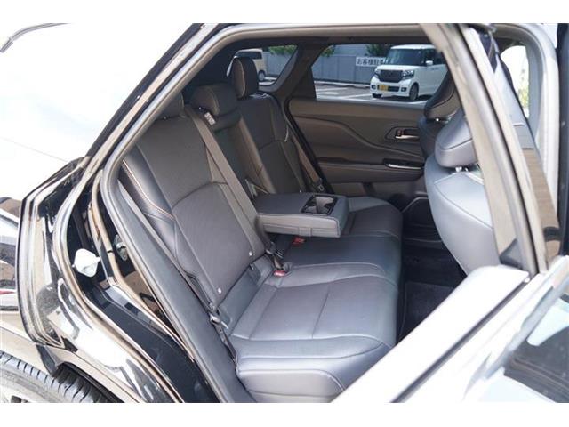 トヨタ クラウンエステート　ハイブリッド ２．５ Ｚ Ｅ－ＦＯＵＲ ４ＷＤ R7年 (中国) 99
