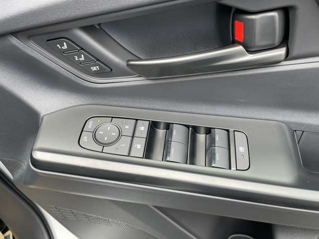 トヨタ ｂＺ４Ｘ Ｚ R8年 (関東) 99