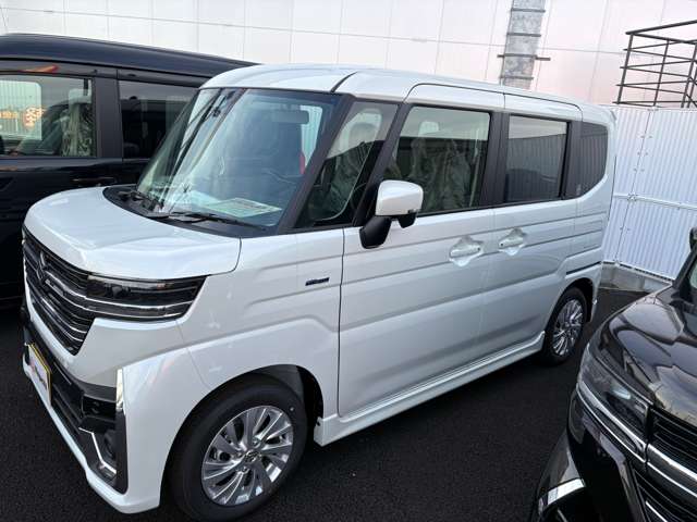 スズキ スペーシア ６６０ カスタム ハイブリッド ＧＳ R7年 (四国) 99