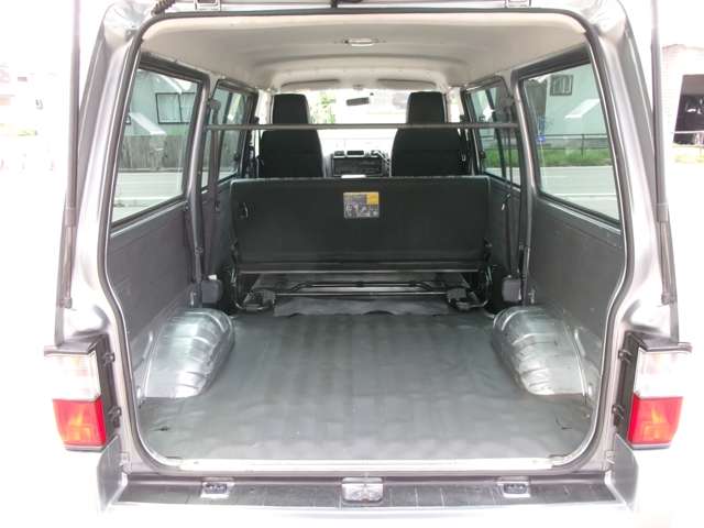 マツダ ボンゴバン １．８ ＤＸ 低床 ４ＷＤ H29年 (東北) 99