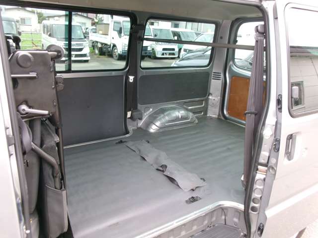 マツダ ボンゴバン １．８ ＤＸ 低床 ４ＷＤ H29年 (東北) 99