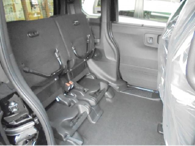 ホンダ Ｎ　ＢＯＸ カスタム ６６０ R8年 (四国) 99