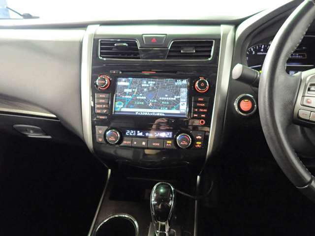 日産 ティアナ ２．５ ＸＶ H27年 (近畿) 99