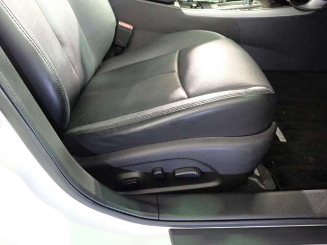 日産 ティアナ ２．５ ＸＶ H27年 (近畿) 99
