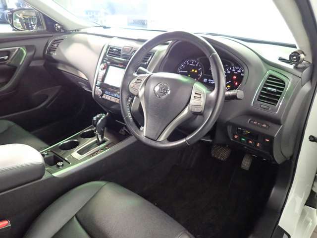 日産 ティアナ ２．５ ＸＶ H27年 (近畿) 99