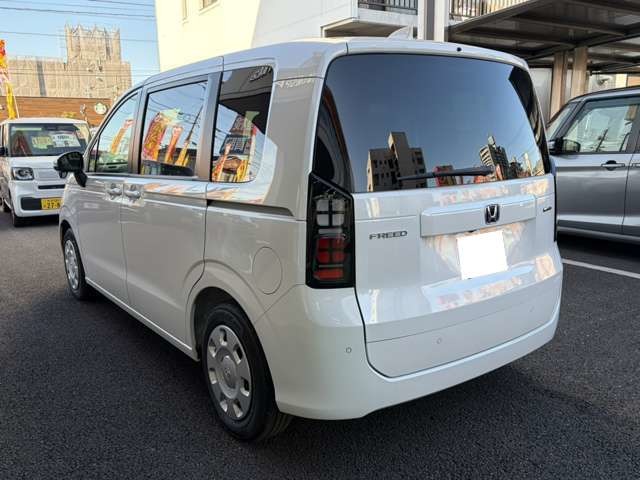 ホンダ フリード　ハイブリッド １．５ Ｅ：ＨＥＶ エアー R8年 (九州・沖縄) 99