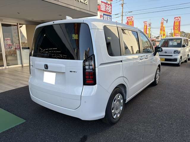 ホンダ フリード　ハイブリッド １．５ Ｅ：ＨＥＶ エアー R8年 (九州・沖縄) 99