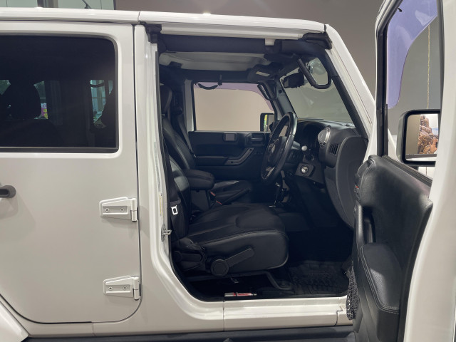 ジープ ラングラー　アンリミテッド アンリミテッド アルティチュード ４ＷＤ H30年 (関東) 99