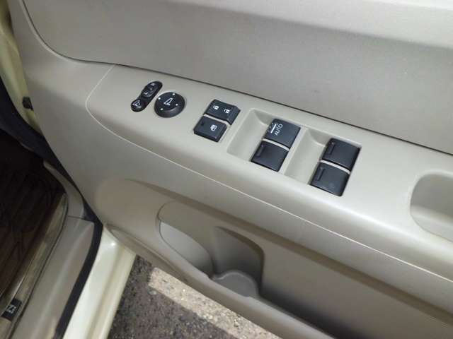 ホンダ Ｎ　ＢＯＸ ６６０ Ｇ Ｌパッケージ H24年 (東海) 99