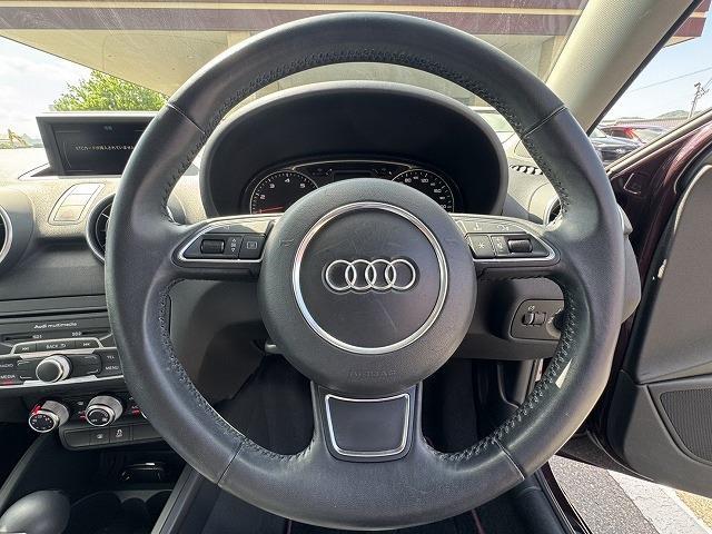 アウディ Ａ１ １．４　ＴＦＳＩ H26年 (近畿) 99