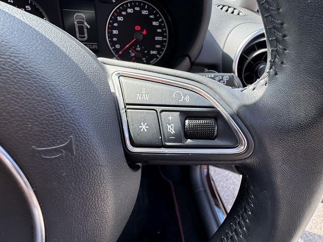 アウディ Ａ１ １．４　ＴＦＳＩ H26年 (近畿) 99