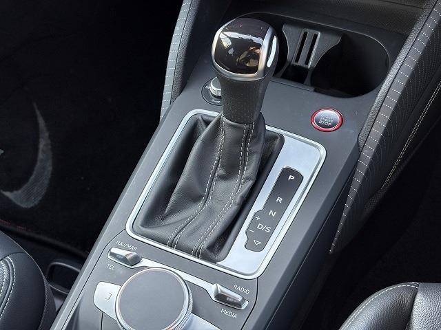 アウディ ＳＱ２ ２．０ ４ＷＤ R5年 (近畿) 99