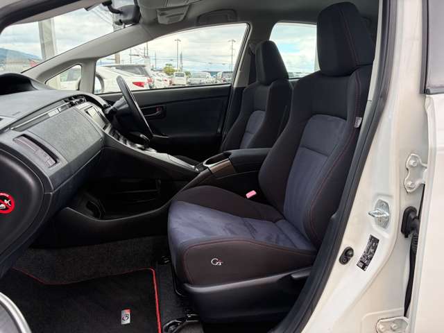 トヨタ プリウス １．８ Ｓ ツーリングセレクション Ｇ'Ｓ H24年 (近畿) 99