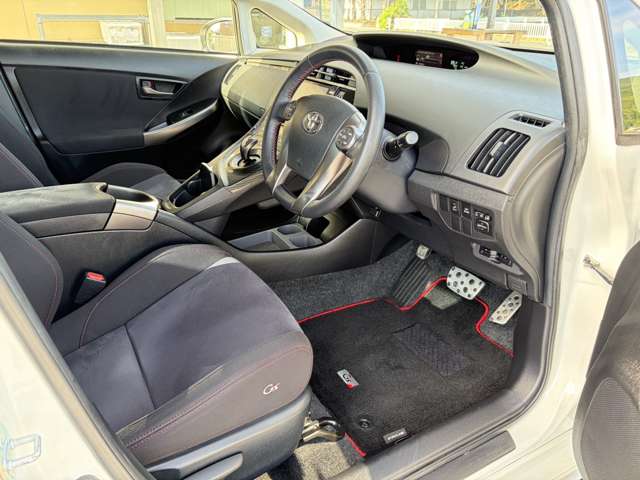 トヨタ プリウス １．８ Ｓ ツーリングセレクション Ｇ'Ｓ H26年 (近畿) 99