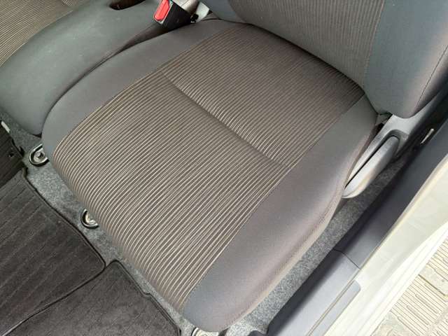 日産 デイズ ６６０ ハイウェイスターＧターボ H25年 (近畿) 99