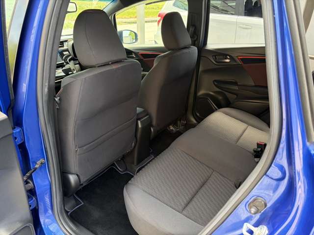 ホンダ フィット １．５ ＲＳ H29年 (近畿) 99