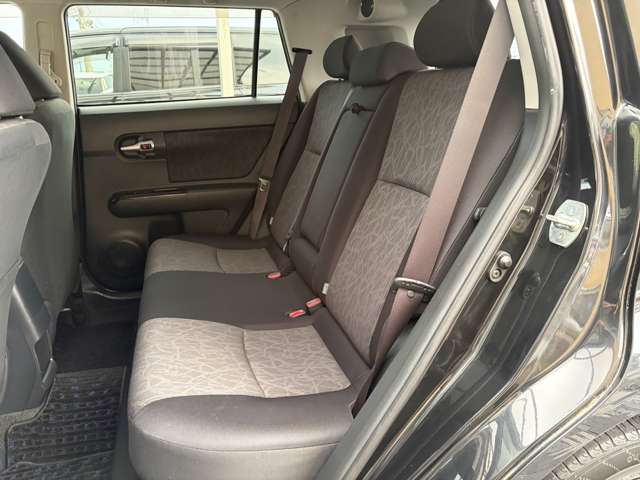 トヨタ カローラルミオン １．８ Ｓ エアロツアラー ４ＷＤ H27年 (近畿) 99