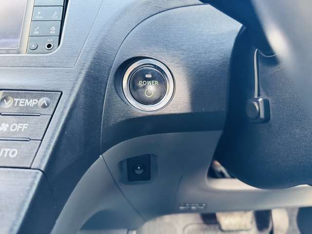 トヨタ プリウス １．８ Ｇ ツーリングセレクション レザーパッケージ H23年 (近畿) 99