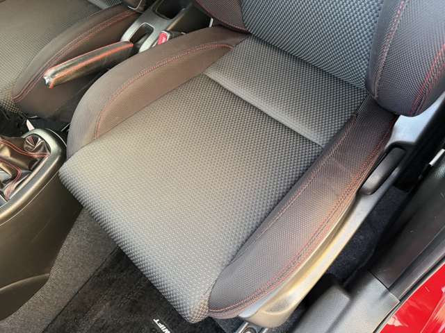スズキ スイフト １．６ スポーツ H25年 (近畿) 99