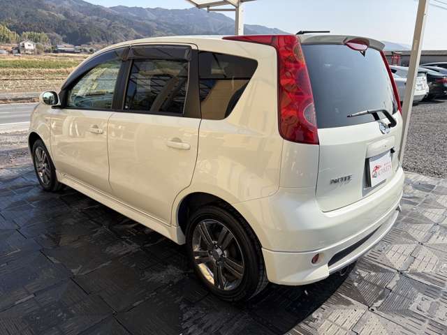 日産 ノート １．５ ライダー ４ＷＤ H19年 (近畿) 99
