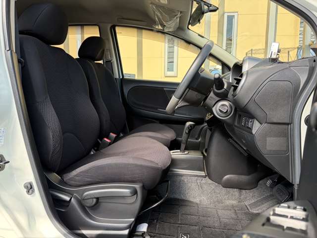 日産 ノート １．５ ライダー ４ＷＤ H19年 (近畿) 99