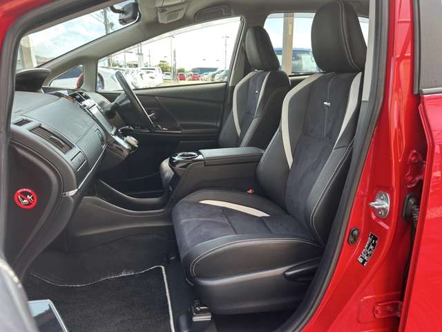 トヨタ プリウスΑ １．８ Ｓ ツーリングセレクション Ｇ'Ｓ H27年 (近畿) 99