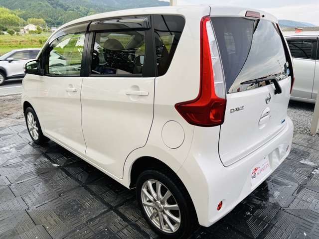 日産 デイズ ６６０ Ｘ Ｖセレクション ＋ＳＡＦＥＴＹＩＩ H27年 (近畿) 99