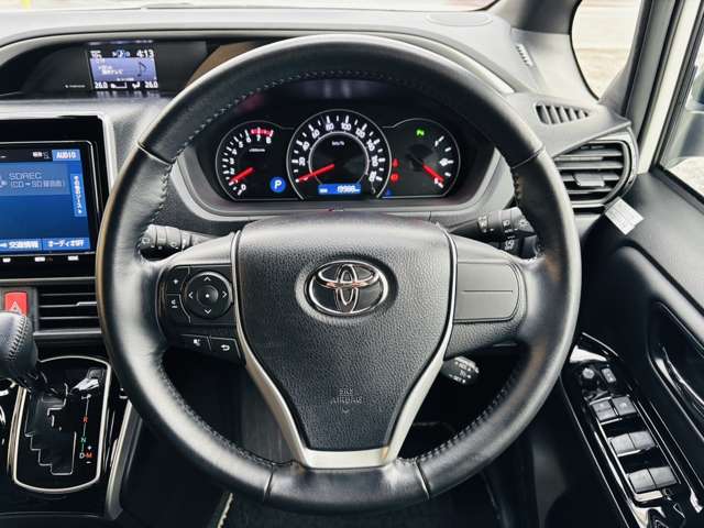 トヨタ ヴォクシー ２．０ ＺＳ 煌ＩＩＩ R3年 (近畿) 99