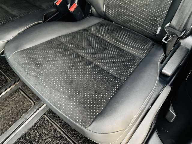 トヨタ ヴォクシー ２．０ ＺＳ 煌ＩＩＩ R3年 (近畿) 99
