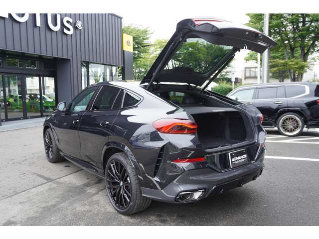 ＢＭＷ Ｘ６ Ｘドライブ３５Ｄ Ｍスポーツ ディーゼルターボ ４ＷＤ R8年 (東北) 99