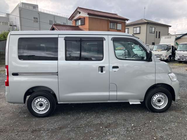 ダイハツ グランマックスカーゴ １．５ ＧＬ ４ＷＤ R8年 (関東) 99