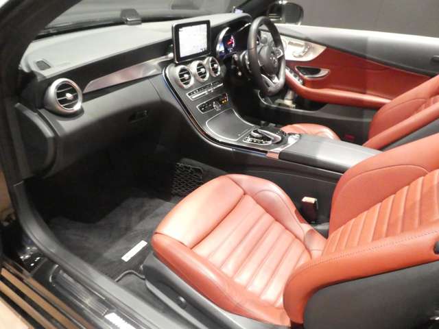 ＡＭＧ Ｃクラスカブリオレ Ｃ４３ ４マチック ４ＷＤ H29年 (関東) 99