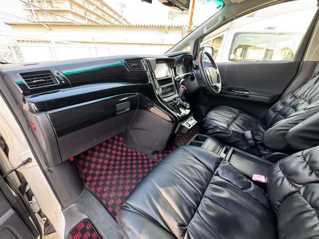トヨタ ヴェルファイア ２．４Ｚ H20年 (近畿) 99