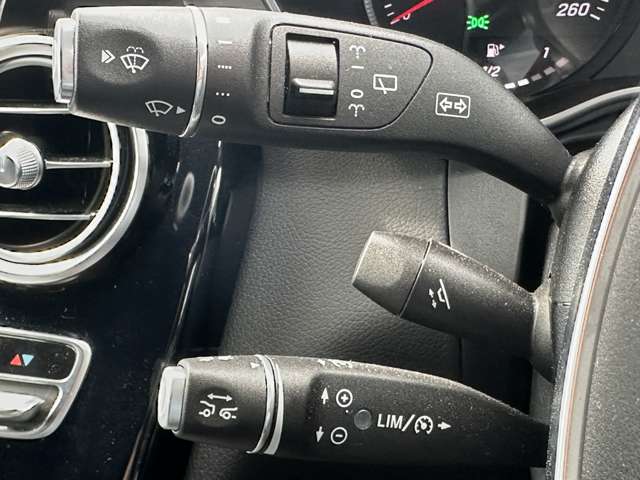 メルセデスベンツ ＧＬＣクラス ２２０ Ｄ ４マチック スポーツ ディーゼルターボ ４ＷＤ H29年 (関東) 99