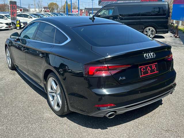 アウディ Ａ５　スポーツバック ４０　ＴＦＳＩ　スポーツ R1年 (関東) 99
