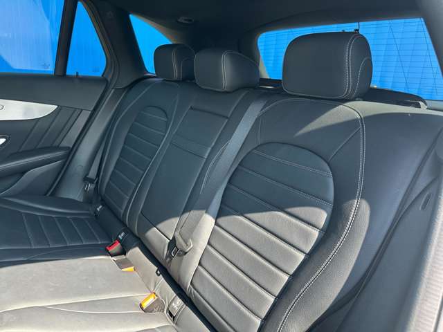 メルセデスベンツ ＧＬＣクラス ２２０ Ｄ ４マチック スポーツ ディーゼルターボ ４ＷＤ R1年 (関東) 99