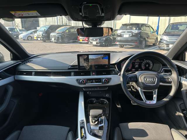 アウディ Ａ４　アバント ブラック スタイル プラス ディーゼルターボ R5年 (関東) 99